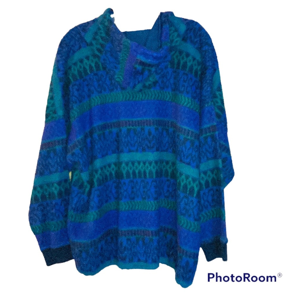 French Country Size Small Pullover Hoodie